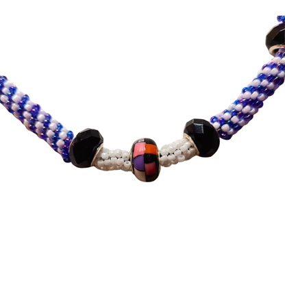 Collar Aru