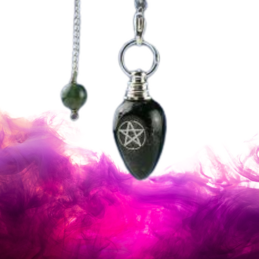 Péndulo de Piedra Verde con Símbolo del Pentagrama (4.2 cm)